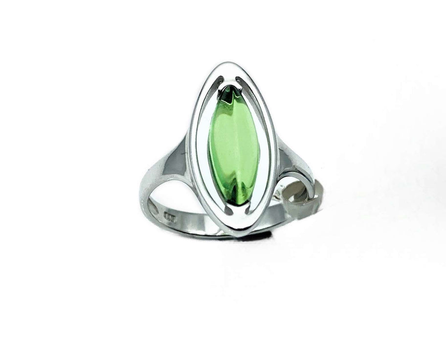 Ring mit Karibischem Bernstein im Navette-Schliff | Silber