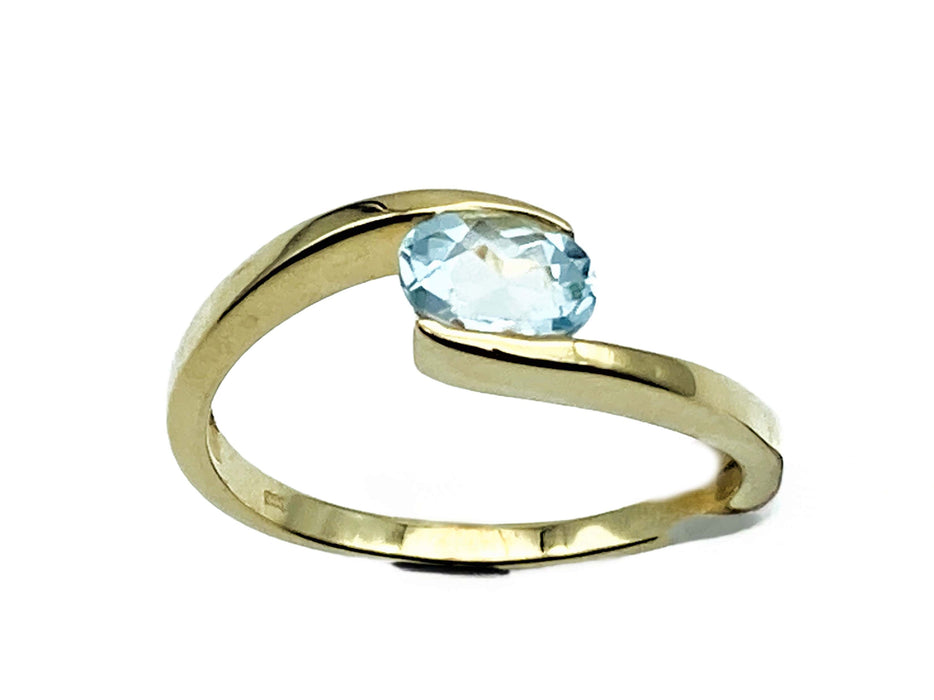 Ring mit Blautopas im Ovalschliff | Gold