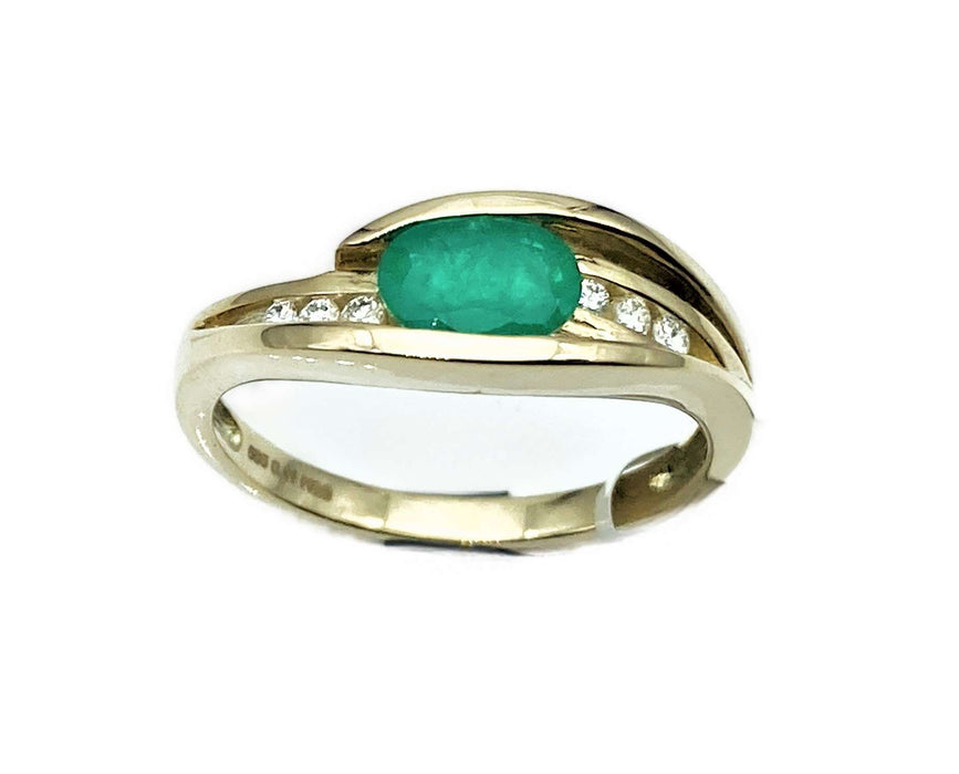 Smaragd-Ring mit Brillanten | 585/-