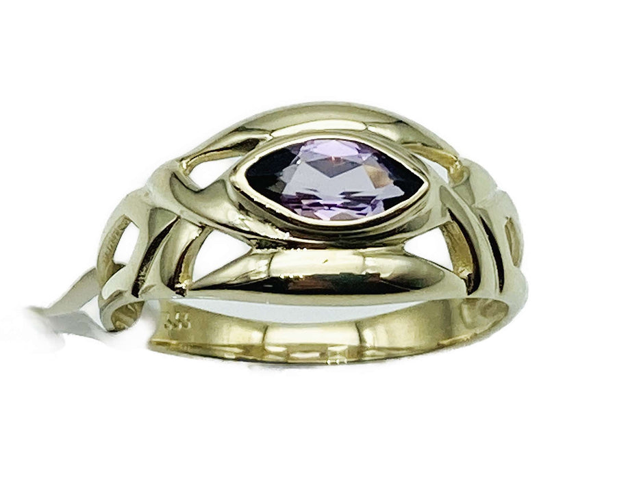 Ring mit echt Amethyst in Navetteschliff | Gold