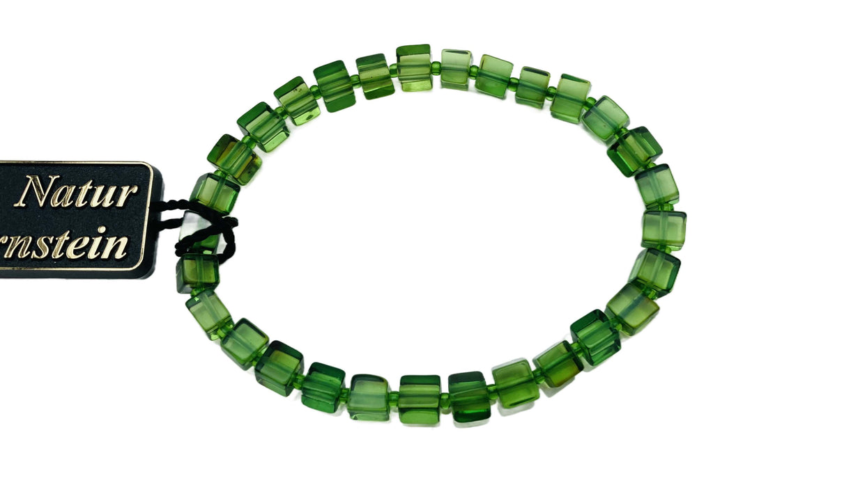 Armband mit grünem Bernstein aus der Karibik | Würfel