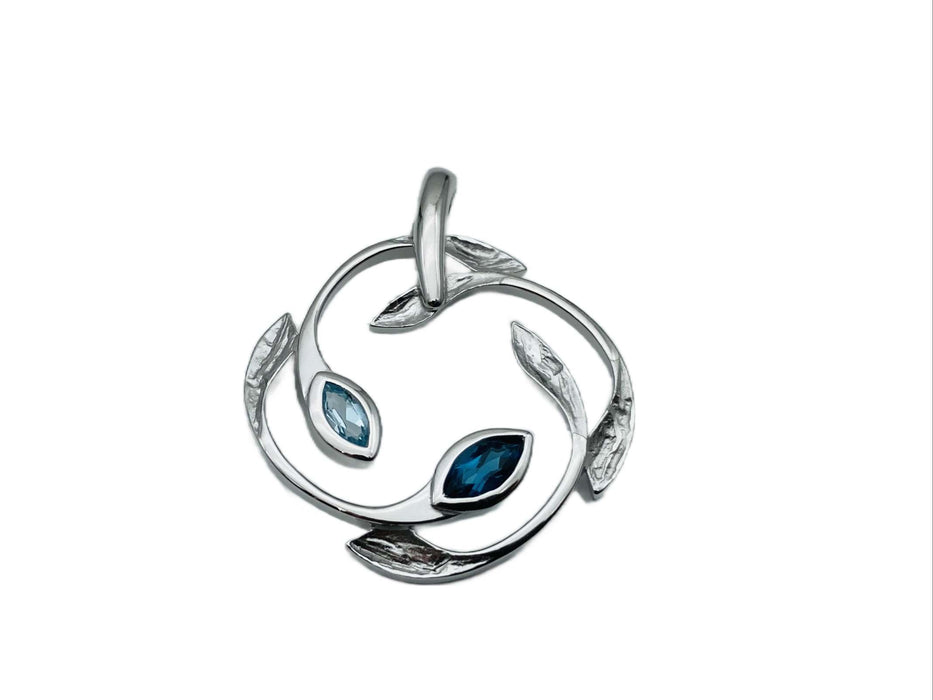 Anhänger mit echt Blautopas in Swiss-blue und light-blue | Silber