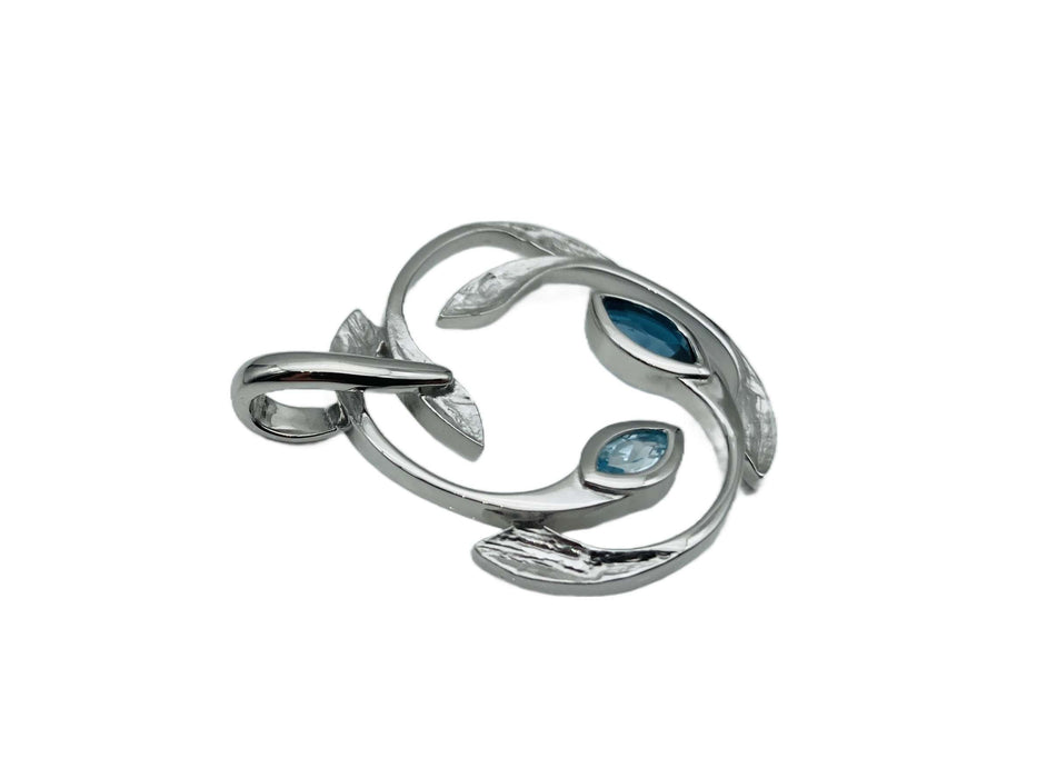 Anhänger mit echt Blautopas in Swiss-blue und light-blue | Silber