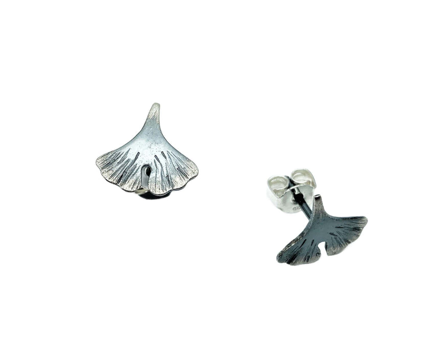 Ohrstecker Gingko-Blatt oxidiert | Silber
