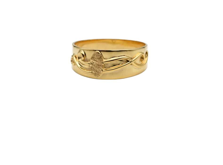Goldring mit Navette und Zierbelötung