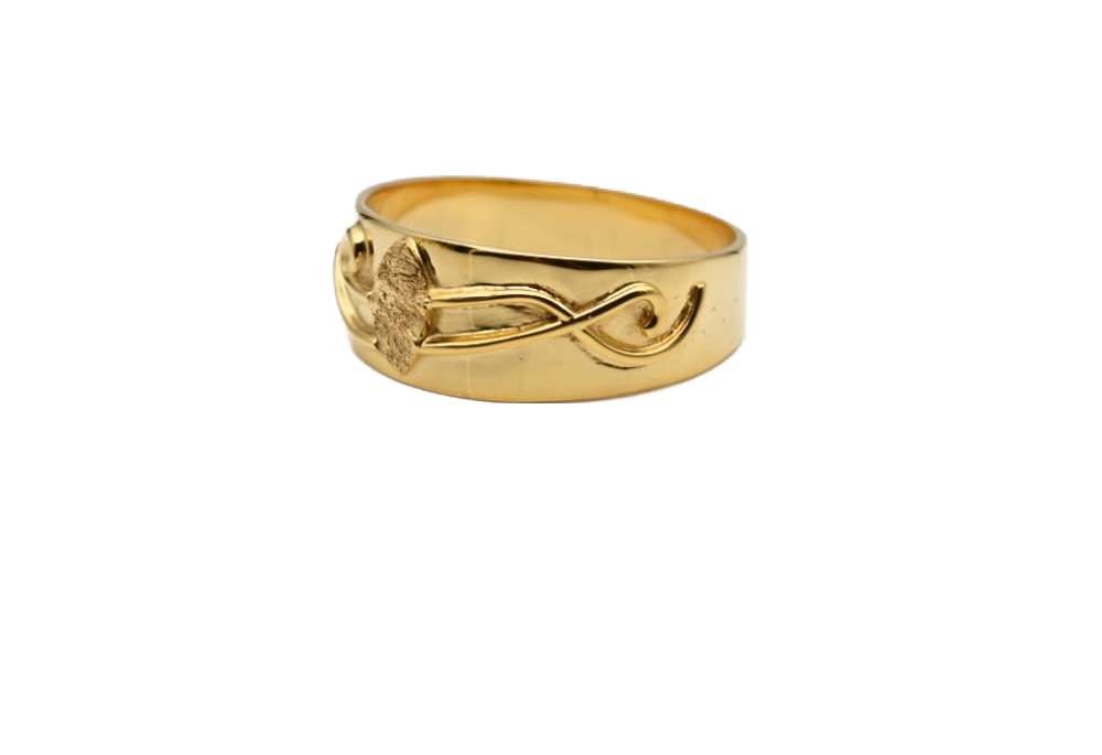 Goldring mit Navette und Zierbelötung