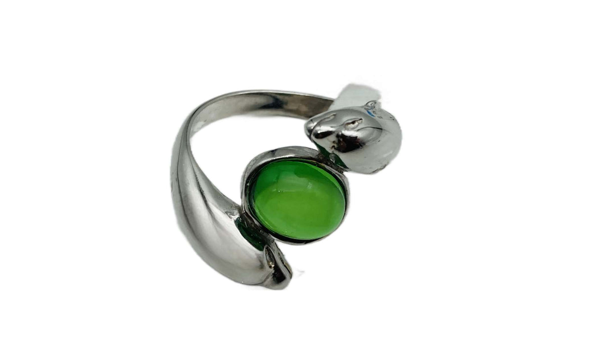 Ring Delfin mit grünem Bernstein aus der Karibik | Silber