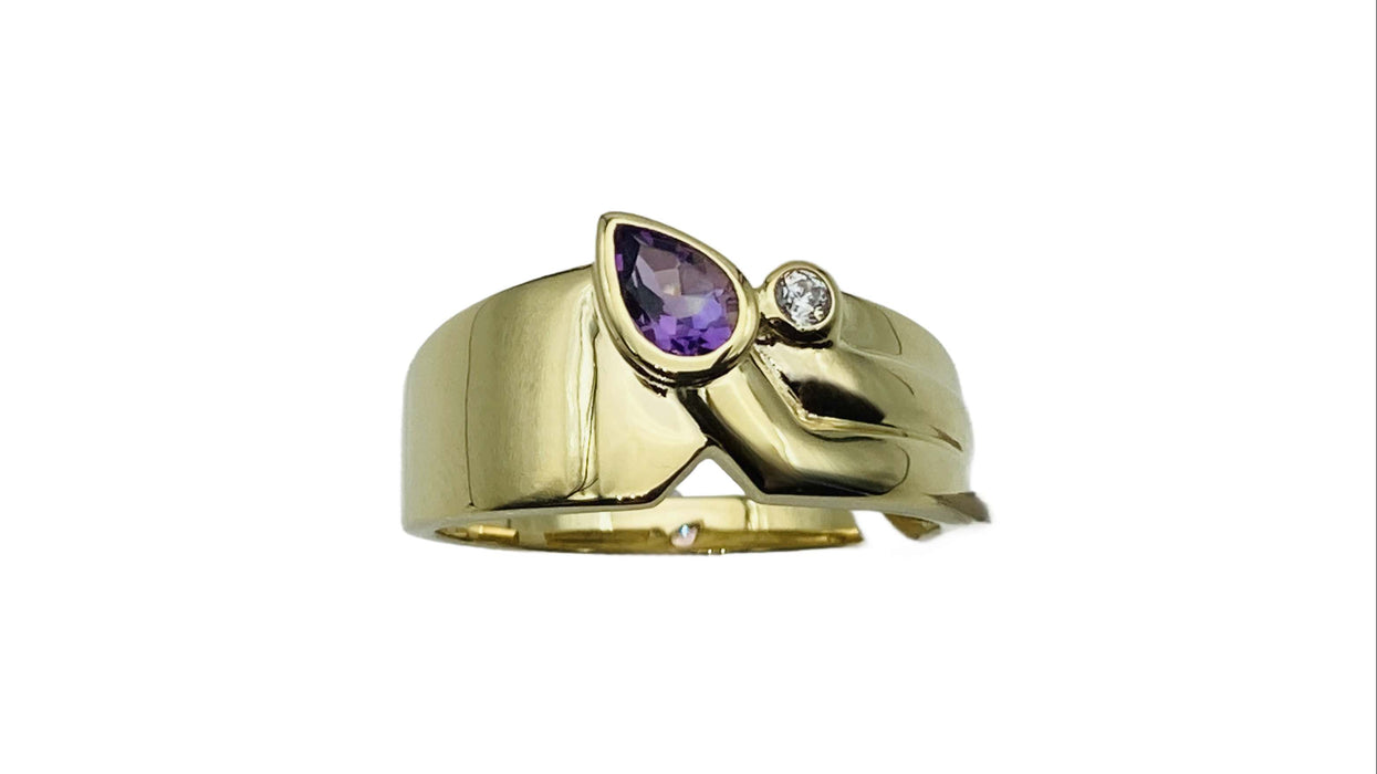 Breiter Goldring mit echtem Amethyst | 333/-