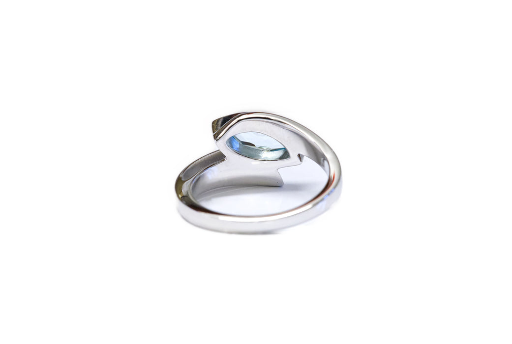 Ring mit echtem blauen Edeltopas Silber