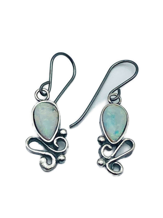 Ohrhänger mit echt Opal weiß | Silber oxidiert