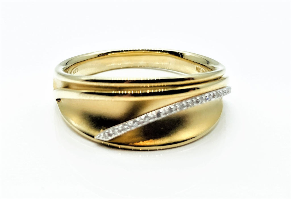 Weiss-oder Gelbgold-Ring mit Brillanten | 585/-